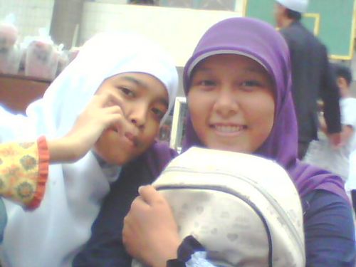 FatimahImech's profile picture. gimana yg nilai aja dech !!!!!!!!!!!