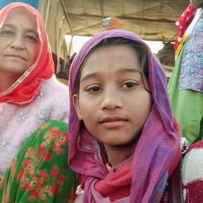 puja821607's profile picture. 