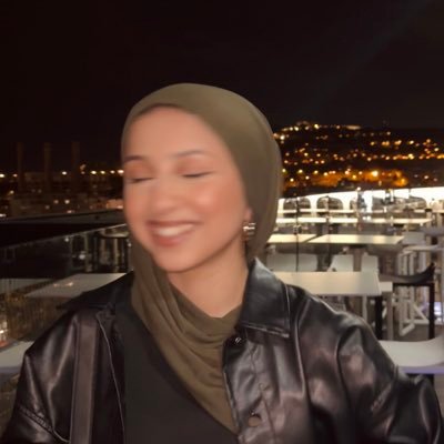 ahfifaaa's profile picture. twenty two