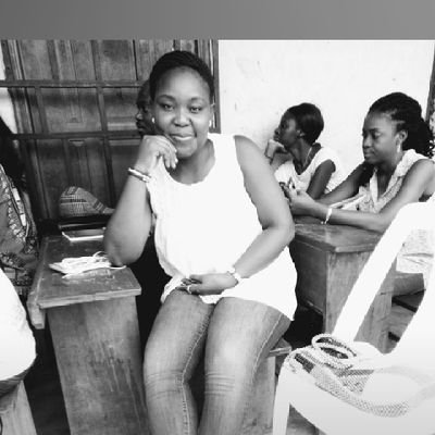 Ogwa_30's profile picture. An Educator,A Chelsea Fan,Aunty to 3 K's........