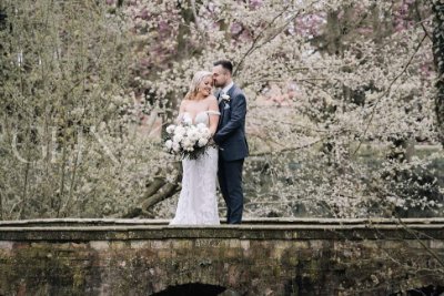 Bespoke wedding florist based in West Yorkshire