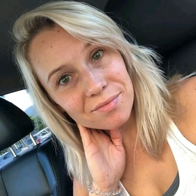 CarolineMo4179's profile picture. Je suis séparée avec deux enfants