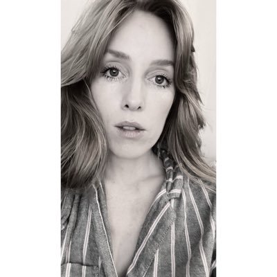 _LeahB's profile picture. lonely and hopeless