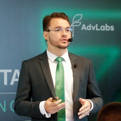 DiovaneFranco's profile picture. 🇧🇷 Para além do direito ambiental. Na defesa do agro, do desenvolvimento econômico sustentável e contra os abusos do Estado no direito sancionador ambiental.