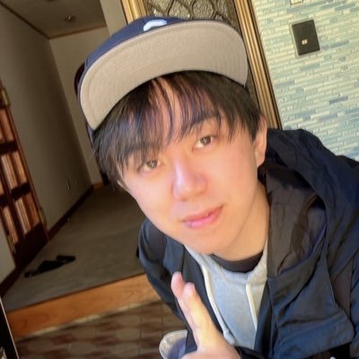 berrymelonf's profile picture. nana民 バンドvo です ____ラウドロックやフェス、歌い手関連、発声、漫画、apex、原神、その他日々のことをつぶやきます！ ガスおじ使い フォロー、リムーブ、ブロックご自由に〜