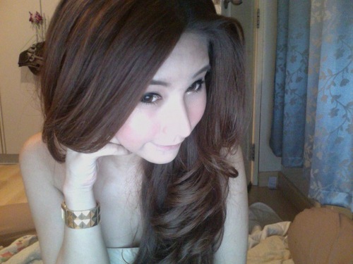 saphatsanun's profile picture. 