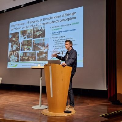 Chargé de projets @InstitutElevage élevage #Chèvres 🐐, #AutonomieAlimentaire, #Prairie ☘ #ChgmtClim🌴🌡.
Animateur #RéseauREDCap #JTcapvert #UMT_SC3D