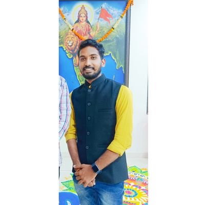 सनातन 🚩 #जय_श्री_राम 🚩 @ABVP🚩
#Activist✊ Nationalist 🚩
🔴twits_personal🤞
#राष्ट्र_प्रथम 🚩#धर्मो_रक्षती_रक्षित: 🧡
आलाच आहात तर follow करूनच जा 🙏