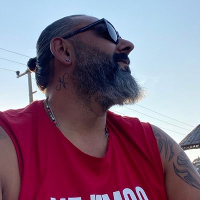 hkkiblk's profile picture. Azra’nın 💫🦋🧚‍♀️💃🐹 Babası.. “FENERBAHÇE” sevdalısı...💛💙Mustafa Kemâl’in izinde🙏 Her şeyin farkında…👍 Boyun eğmek yok!!!👊