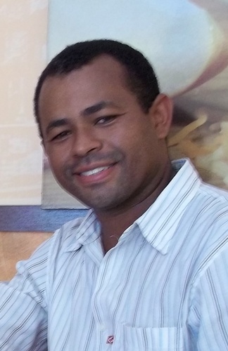 Prof. de Geografia  Esp. pela UESC . https://t.co/P1rm1N3ndQ. na Faculdade Madre Thaís. Fundador do Centro de Integração e Capacitação Talentos . Ex.Suboficial dos Bombe