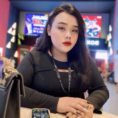 ladyboy đà nẵng đi khách zalo 0927740136