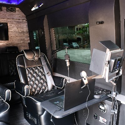 ToddPaton's profile picture. Entrepreneurial Explorer 🚀 | Host of 'Opportunity Knocks' Podcast 🎙️ |  | Founder: Your Content Consultant, South Florida Sprinter and One Home Service