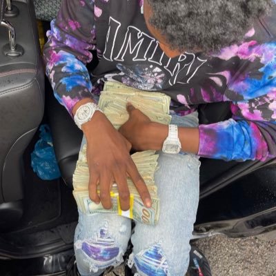 OsmMallyy's profile picture. The biggest Tapping in Lol here for the entertainment....