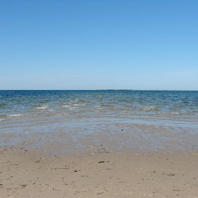Blue Sea Motor Inn is a charming oceanfront motel located at the tip of Cape Cod in Provincetown, Massachusetts. Nestled between the serene shores of Cape Cod