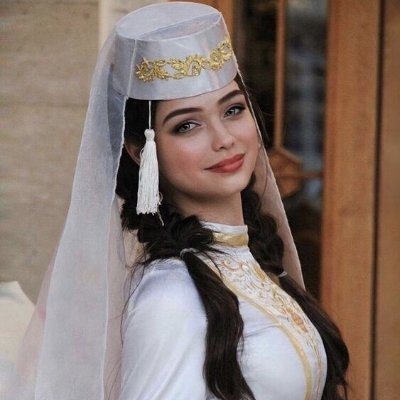 rustamovaluiza's profile picture. 