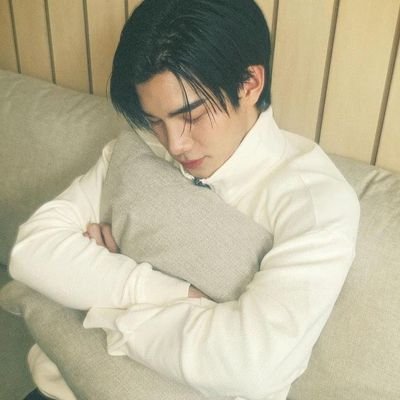 kattere3n51086's profile picture. 