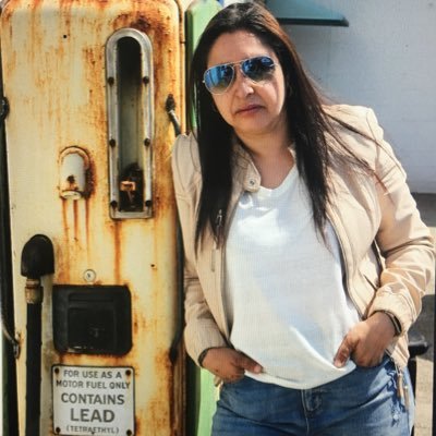 andanyart's profile picture. Artist • TBI • Fibro • Crip|Abled • DVOTE Now! • Love Is Love 🏳️‍🌈🏳️‍⚧️ • 🤺Project 2025 • Pro Choice • ✊🏿✊🏾✊🏽Pro Justice • Pro Universal🏥 • 📢Pro🇪🇭