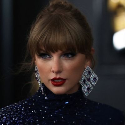 taypins13's profile picture. swiftie Pinterest💌
