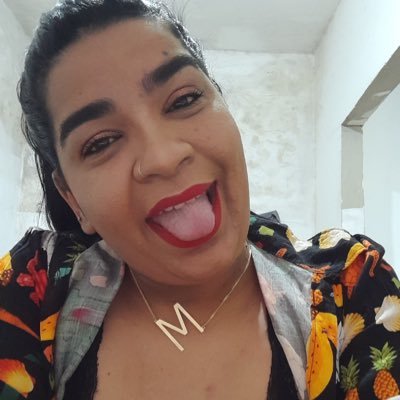 perfil novo!! canceriana louca, que rir e que chora e vive intensamente!!