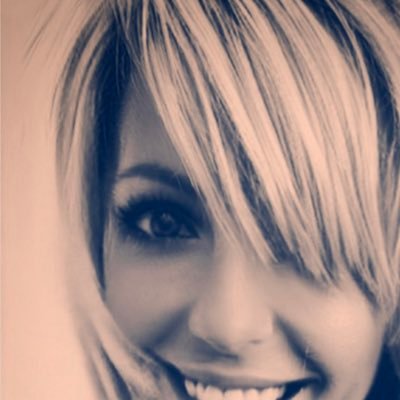 maldives_lexi's profile picture. SEC snob, lover of animals, gypsy locked in a white collar world, weakness for all things USMC, I bleed Crimson (RTR!)