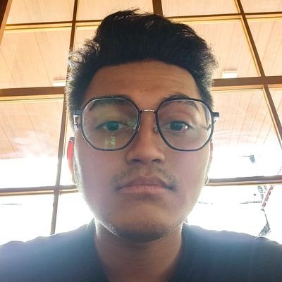 fructoseaddict's profile picture. Didewasakan oleh film dewasa.