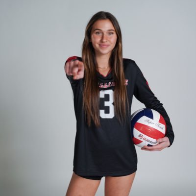 MorganBegleyVB's profile picture. 5’ 6” Libero || 2026 || 1st Alliance Volleyball Club || Carl Sandburg High School || 4.0 GPA