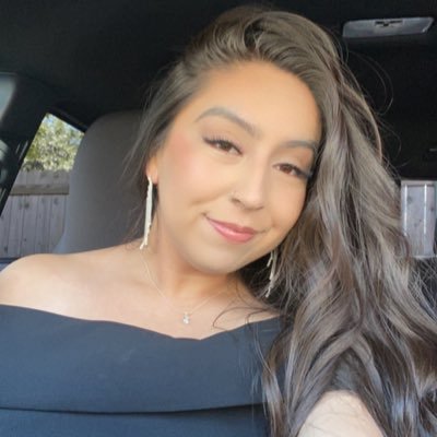 clarissacmxoxo's profile picture. • Texas A&M Animal Science Former Student • Lifter of weights | Lover of pizza • 956 | 979