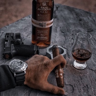 xn69Q8's profile picture. 