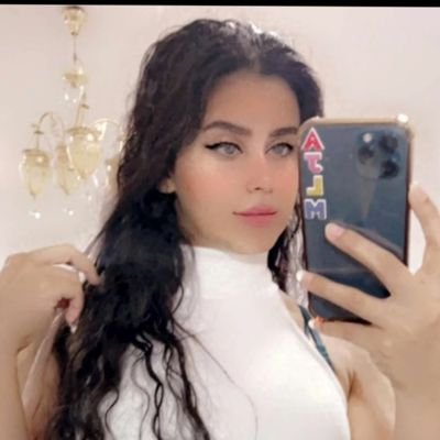 Roreta9015's profile picture. ام جوان