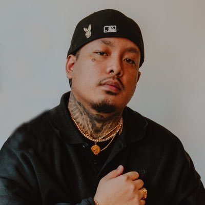 reybones1000's profile picture. what is real will prosper 🤞🏾