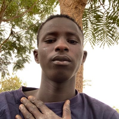 I’m a young lad from the Gambia 🇬🇲🤍 Proud Muslim ☪️🕋