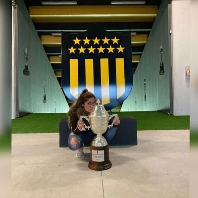 Club Atlético Peñarol Decano del Fútbol Uruguayo - Peña Parque Batlle - Sentimiento 1891 - Asambleísta - FormativasCAP - Sec Género CAP - W - Lic.en Nutrición🦭