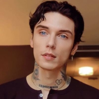Hi! I'm ALIEN 👽