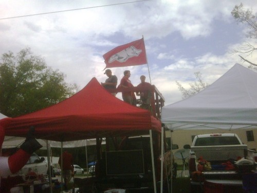 bradhenry76's profile picture. Univ of Arkansas Alum, North Little Rock Alum