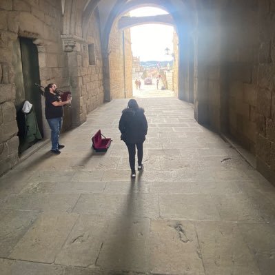 baezely1's profile picture. 🖤