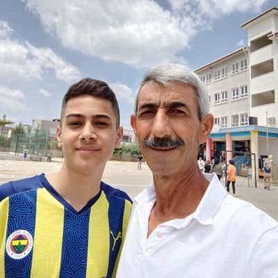 FENERBAHÇE 💛💙🇹🇷✌
Eğer; hak haksızlıktan yüce, Sevgi nefretten üstün, Aydınlık karanlıktan güçlüyse, Çaresi yok usta BİZ KAZANACAĞIZ ! @kayram_1 RT hesabı