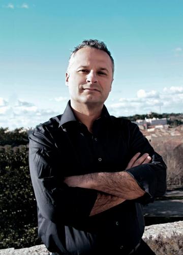 assaf2012's profile picture. Né en 1972 à Nîmes, père d' Antoine et Paul, militant socialiste depuis 1990, candidat du Parti Socialiste aux législatives 2012 dans la 8ème de l'Hérault