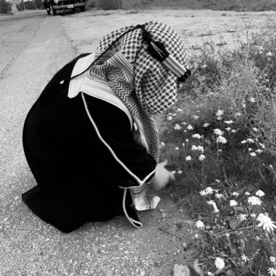 ﴿ وَاجعَلنِي من ورثةِ جنَّةِ النَّعيم ﴾ , حاملة القرآن في جوفي ، ثبته يا الله ورقّني به | بكالوريوس شريعة | محامية متدربة ⚖️ .