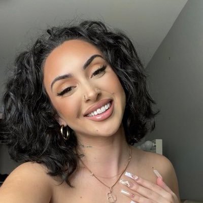 EdnaVirgie's profile picture. 