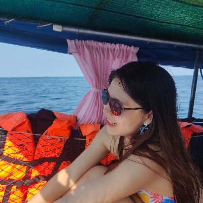yyli70656569's profile picture. 