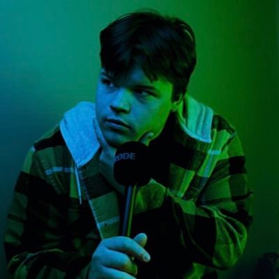 Chris_Collot_'s profile picture. 🇮🇹/🇸🇮 
itssssss Chrisssssss, man your favourite artists interviewerrrr