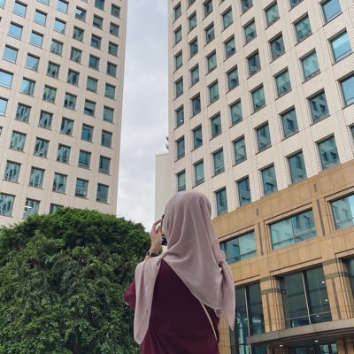 vikamaulisa's profile picture. 