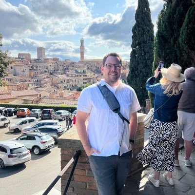 mikalson8's profile picture. 