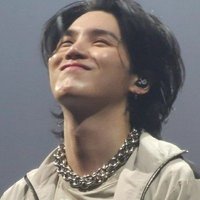 Mon ✮ ⋆ ˚。 (@cmonrollyg) 's Twitter Profile