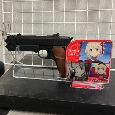益田在住のサバゲーマーです。 最近は文字Tシャツを着てプレイしてます。沢山のサバゲーマーさんと繋がりたいです