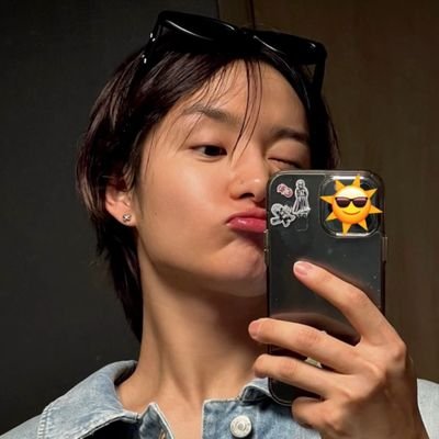 jh00neyy Profile Picture