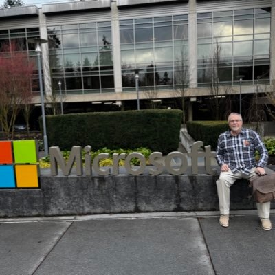 TexaClone's profile picture. Father of 7, Lifelong learner, tech enthusiast, and veteran. Happiness - Make it happen. It's on you, no one else is doing it for you. Tweets are my own