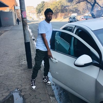 StiloDaBest's profile picture. I’m Zulu before being South African 🐄