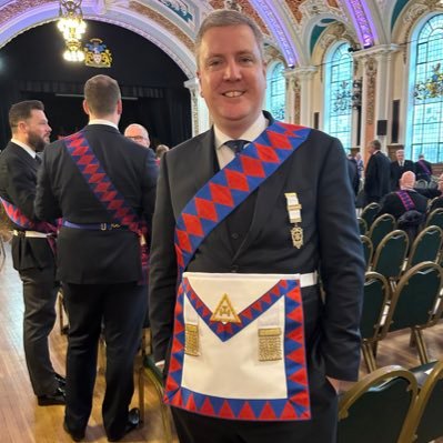 Proud Cheshire Freemason | Craft, Royal Arch and Mark Master Mason | @cheshirepgl Social Media Lead & Area 5 Communications Officer