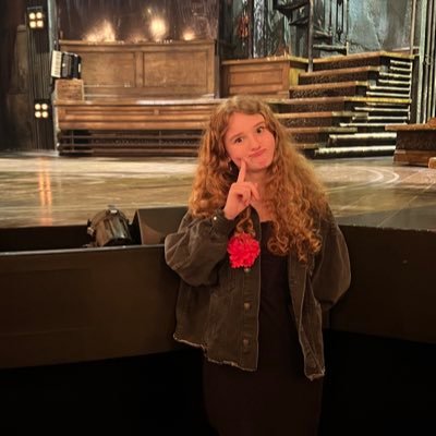 sick girl with a big heart for broadway 🌈🦋🕺👩‍🦽🎭